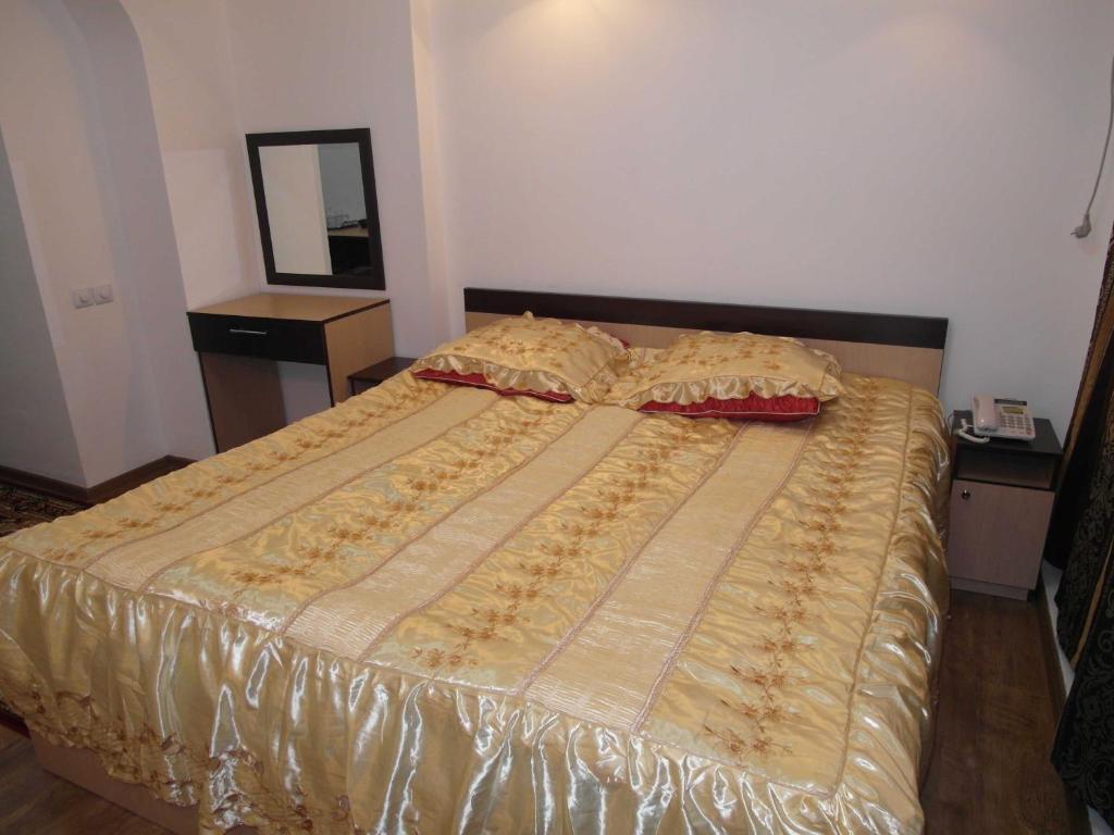 Kuze Hotel Almaty Exterior foto