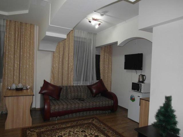 Kuze Hotel Almaty Zimmer foto